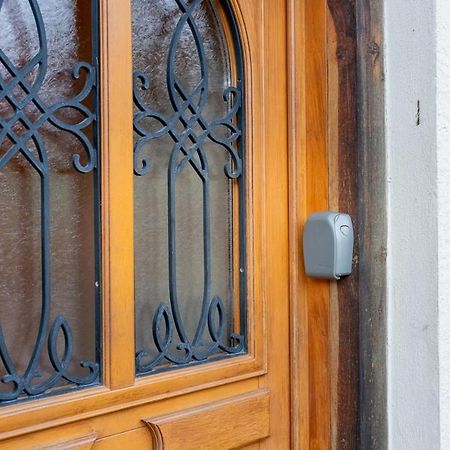 La Maison Des Jolicoeurs Saint-Christophe-sur-Guiers Экстерьер фото